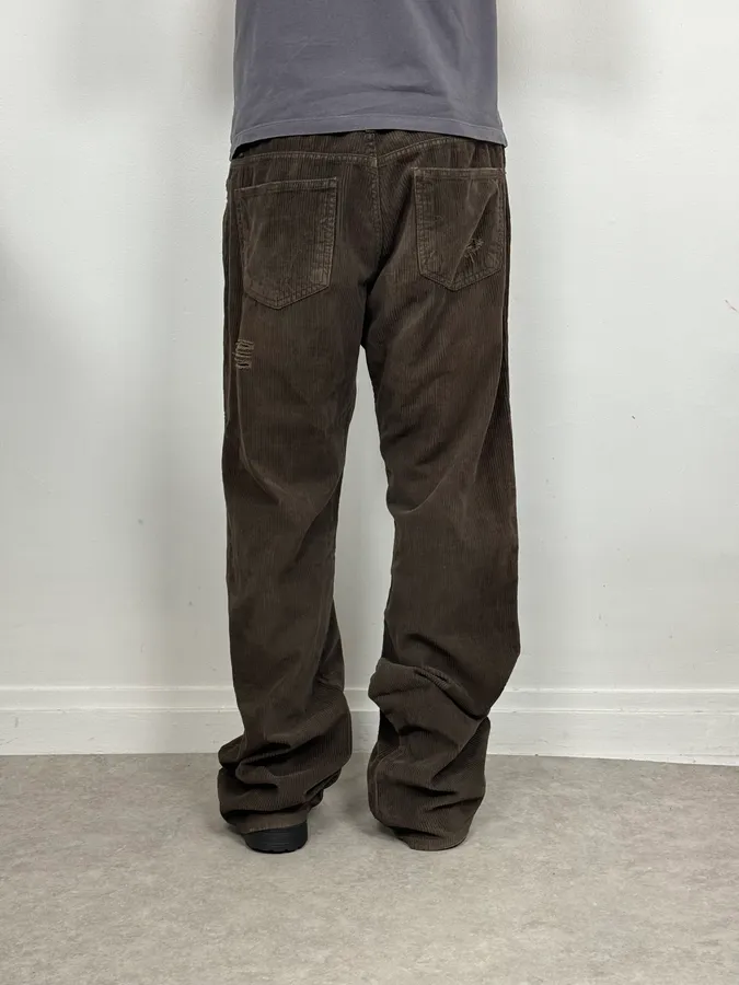AW2003 Dolce & Gabbana Cozy Large Brown Velvet Pants - Image 4