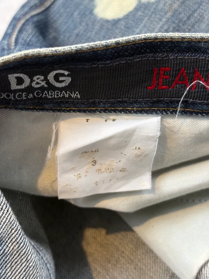 AW2003 Dolce & Gabbana Distressed Bleached Denim Jeans - Image 10