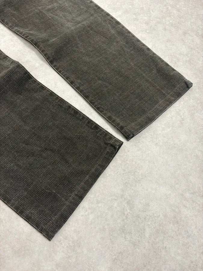 AW2003 Dolce & Gabbana Grey Checkered Pants - Image 8