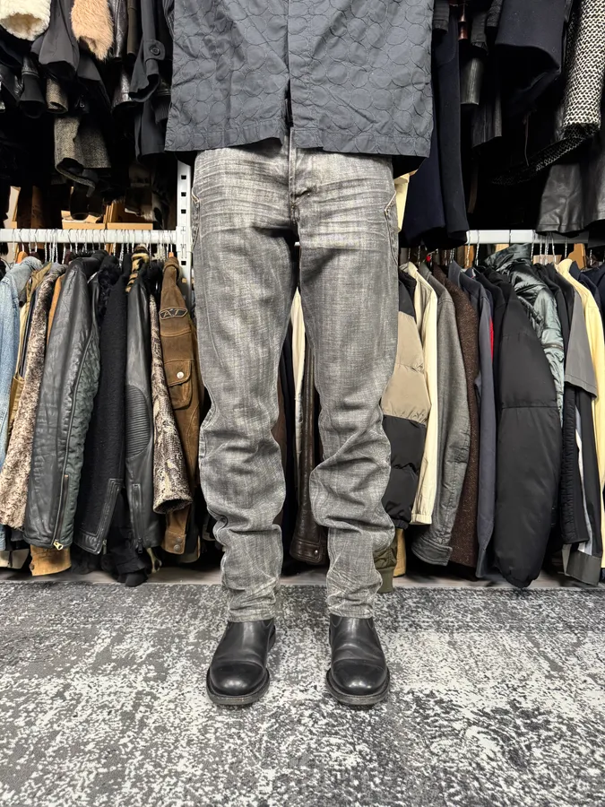 AW2003 Dolce & Gabbana Grey Raw Denim Jeans - Image 3
