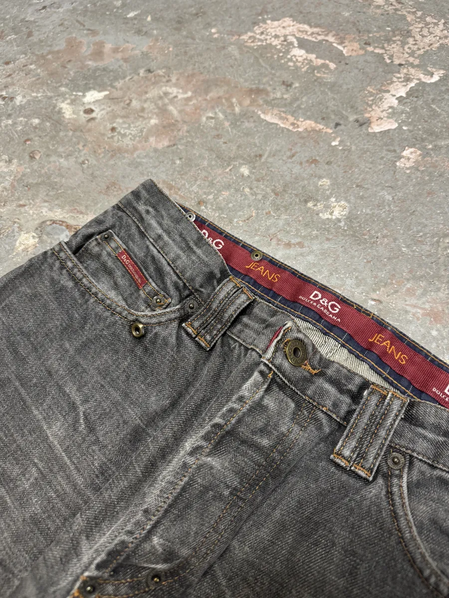 AW2003 Dolce & Gabbana Grey Raw Faded DenimJeans - Image 6