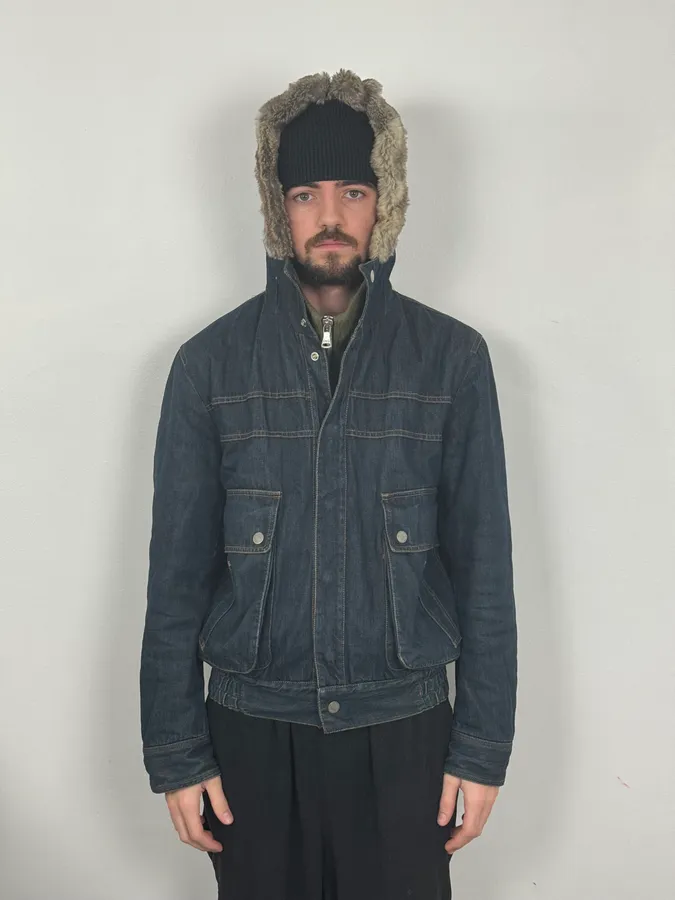 AW2003 Dolce & Gabbana Navy Denim Fur Hood Jacket - Image 4