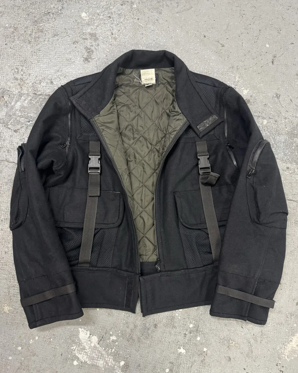 AW2003 Dolce & Gabbana Navy Strap Bondage Bomber Jacket with Detachable Sleeves - Image 6