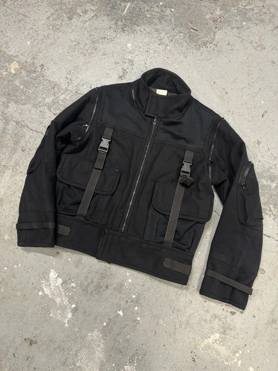 AW2003 Dolce & Gabbana Navy Strap Bondage Bomber Jacket with Detachable Sleeves - Image 7