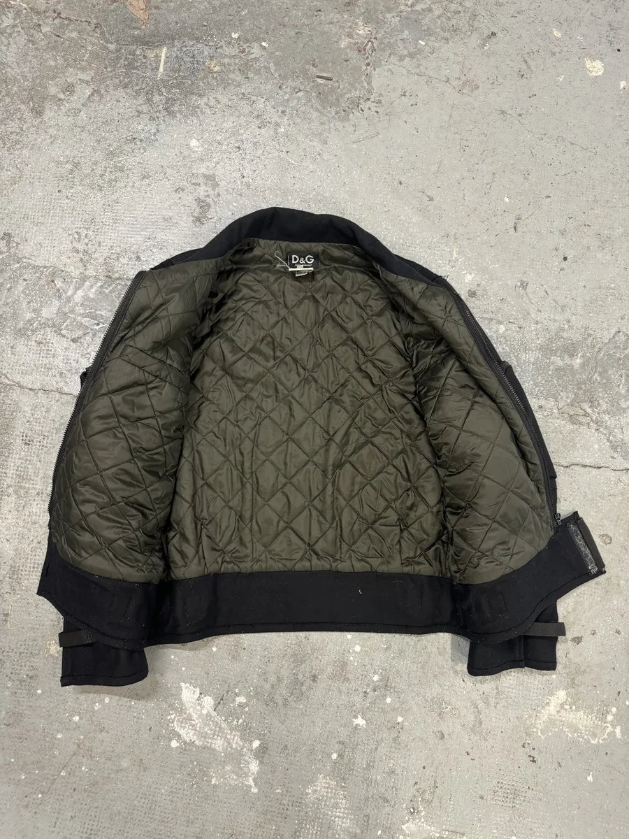 AW2003 Dolce & Gabbana Navy Strap Bondage Bomber Jacket with Detachable Sleeves - Image 8