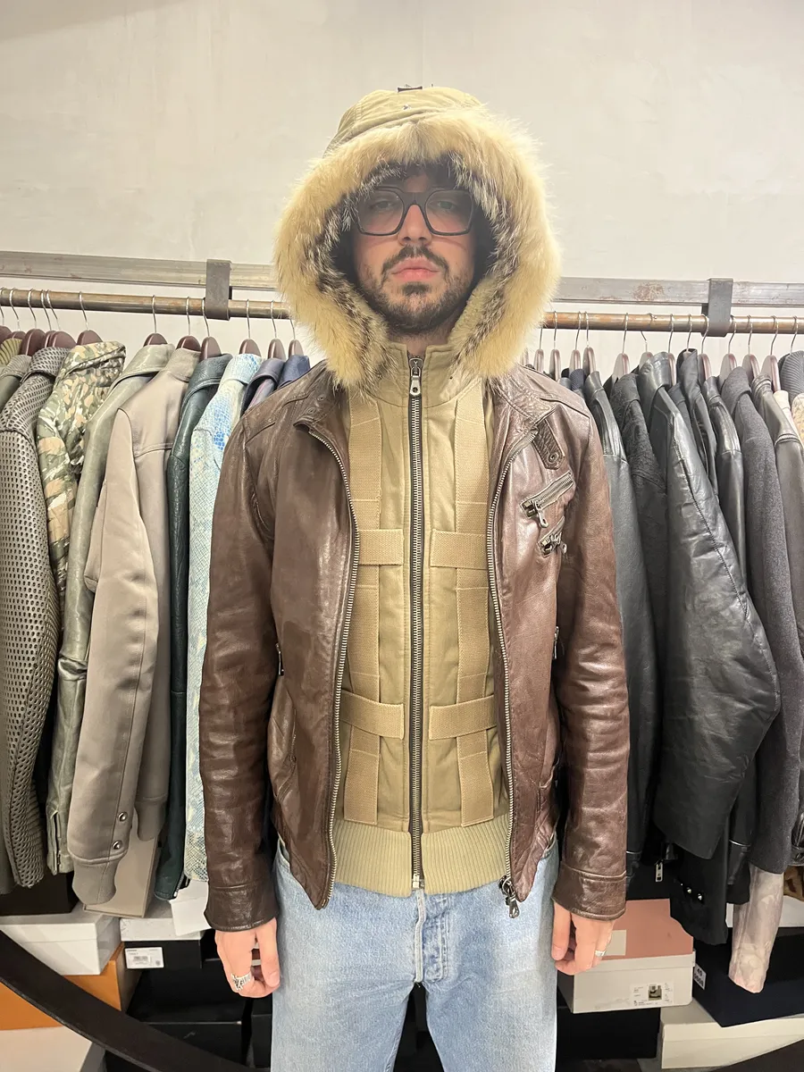 AW2003 Dolce & Gabbana Parachute Buffalo Shearling Brown Leather Fur Hooded Jacket - Image 4