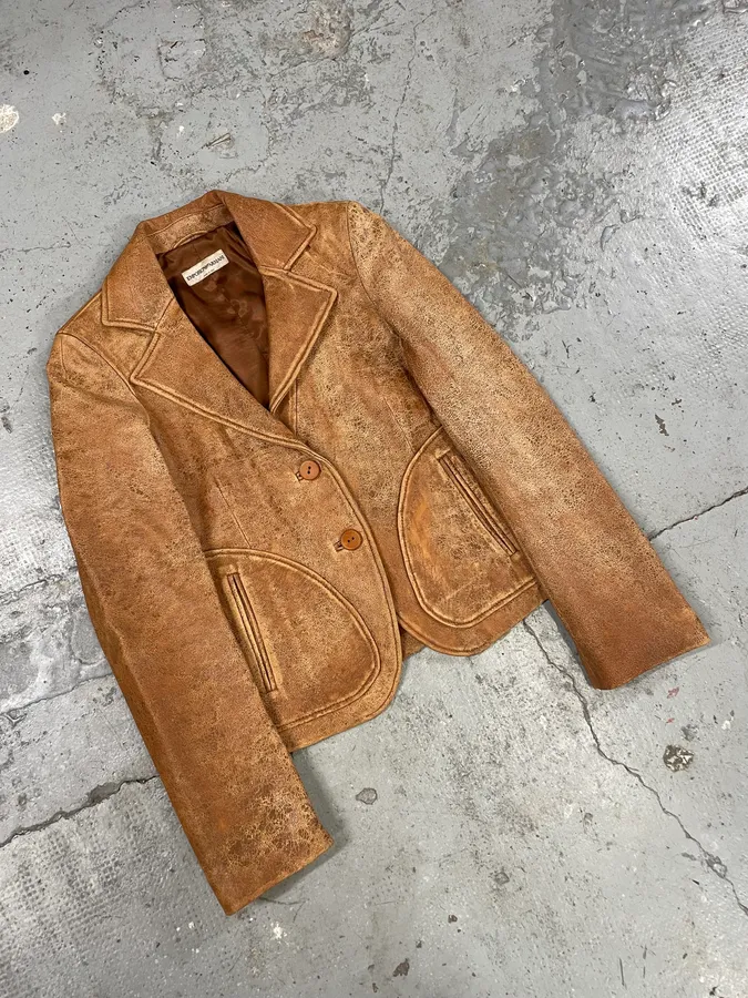 AW2003 Emporio Armani Raw Distressed Leather Suit Jacket - Image 3
