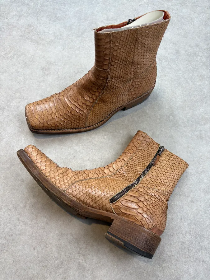AW2003 Roberto Cavalli Tan Python Leather Chelsea Boots - Image 5