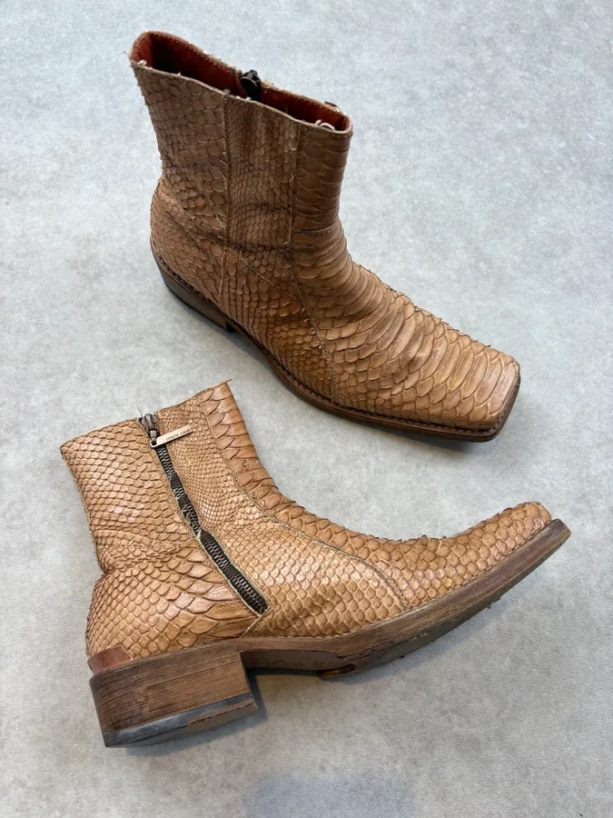 AW2003 Roberto Cavalli Tan Python Leather Chelsea Boots - Image 6