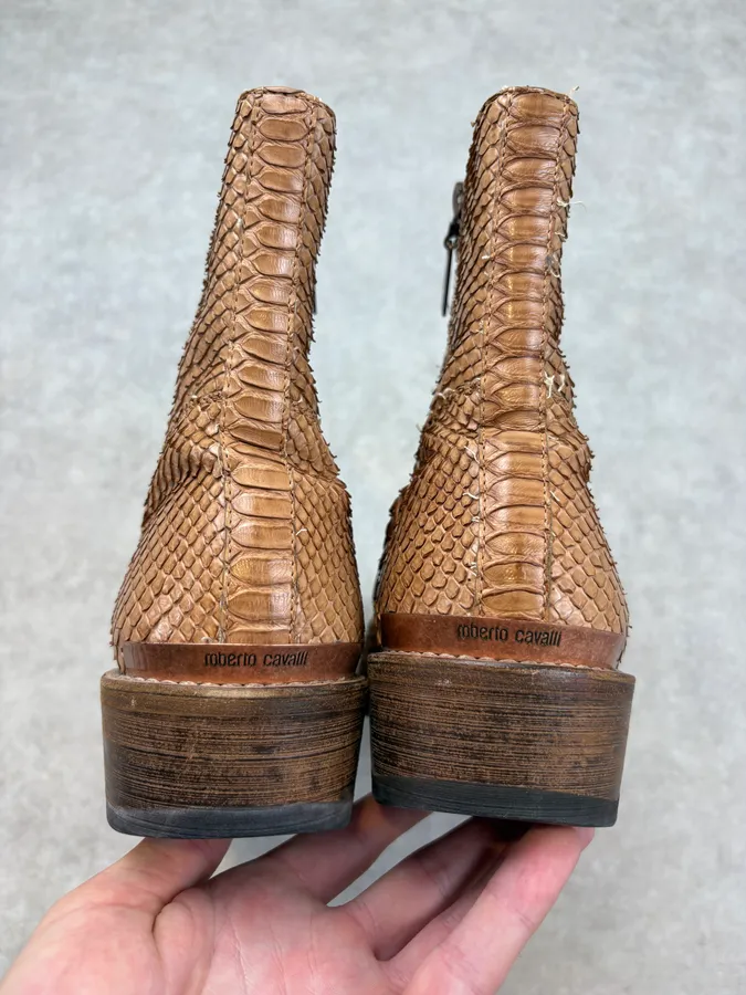 AW2003 Roberto Cavalli Tan Python Leather Chelsea Boots - Image 7
