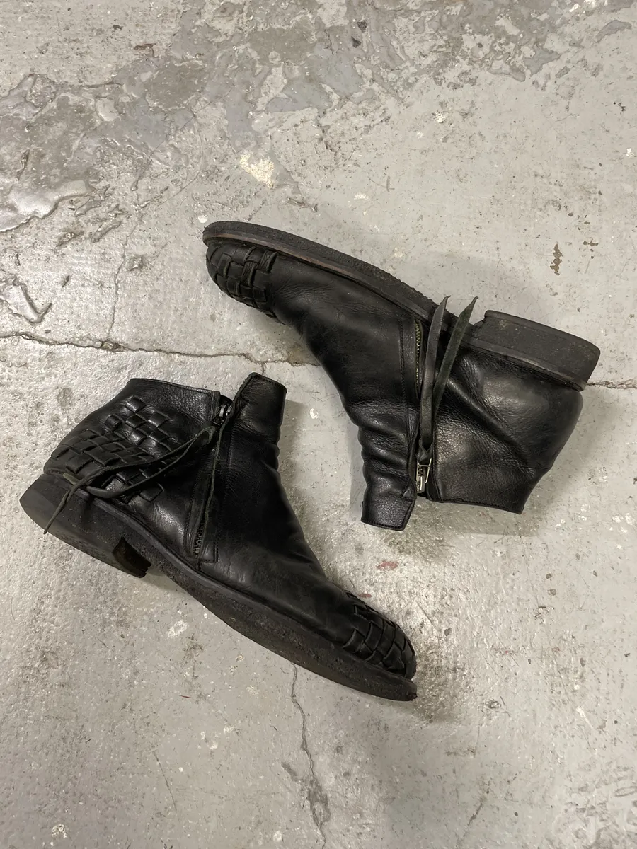 AW2003 Yohji Yamamoto Embossed Woven Black Leather Boots - Image 10