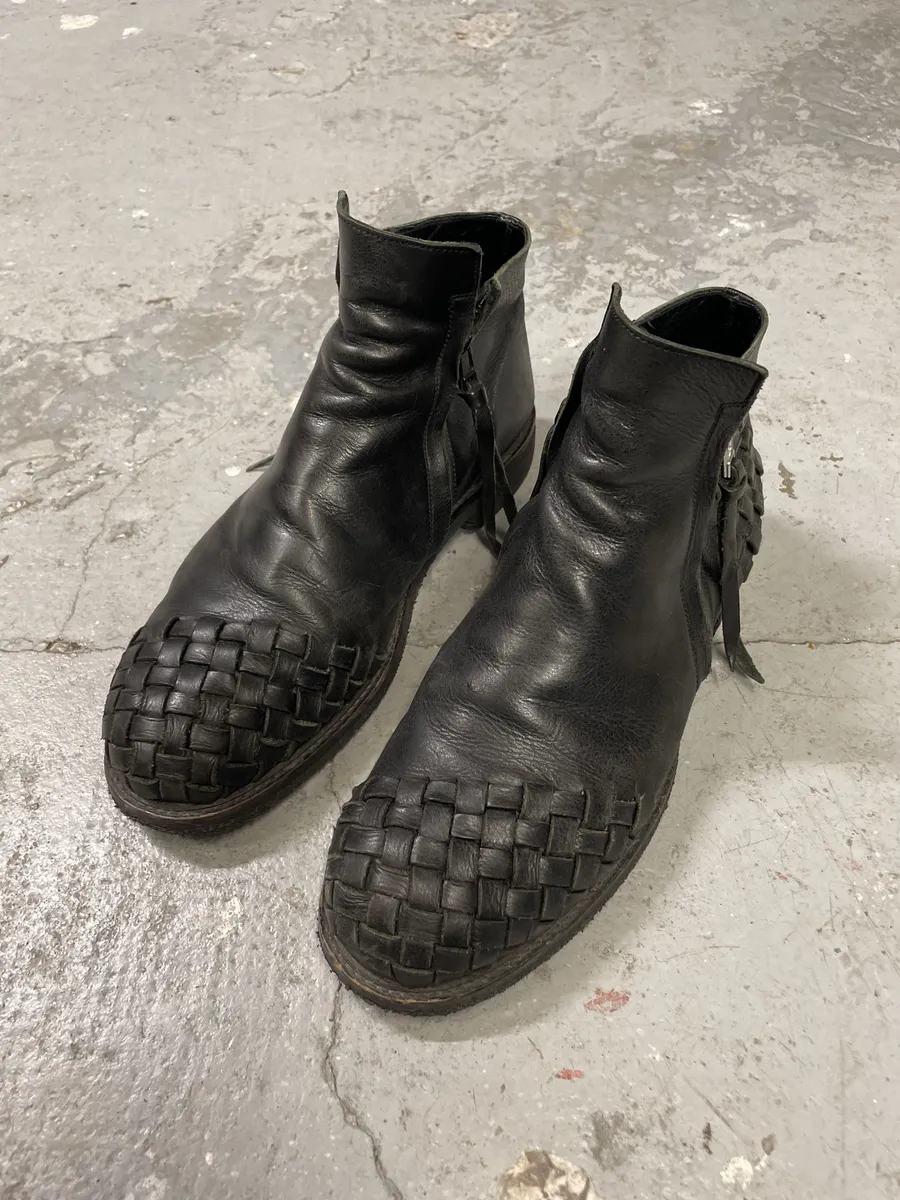 AW2003 Yohji Yamamoto Embossed Woven Black Leather Boots - Image 2