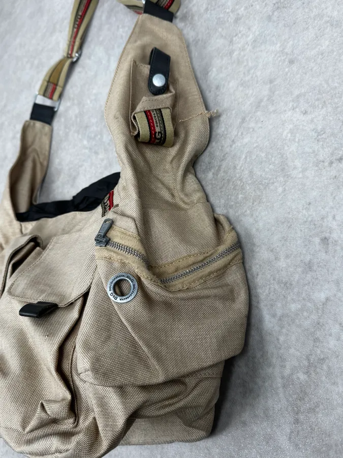 AW2004 Dolce & Gabbana Beige Cargo Shoulder Bag - Image 5
