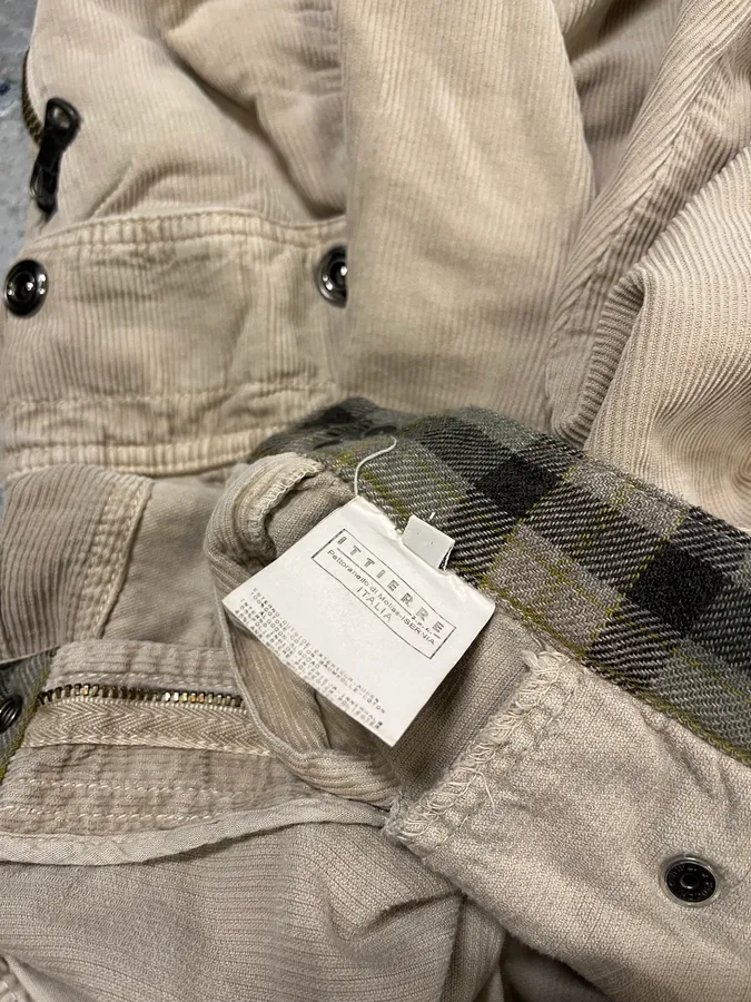 AW2004 Dolce & Gabbana Beige Corduroy Multi-Pocket Cargo Pants - Image 12
