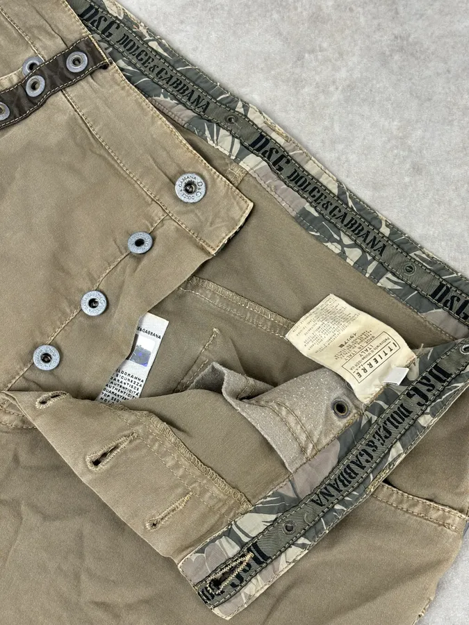 AW2004 Dolce & Gabbana Cargo Parachute Beige Pants - Image 9