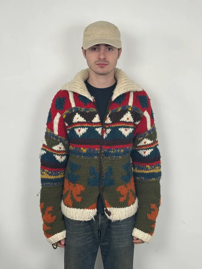 AW2004 Dolce & Gabbana Cozy Knit Buttoned Sweater - Image 2