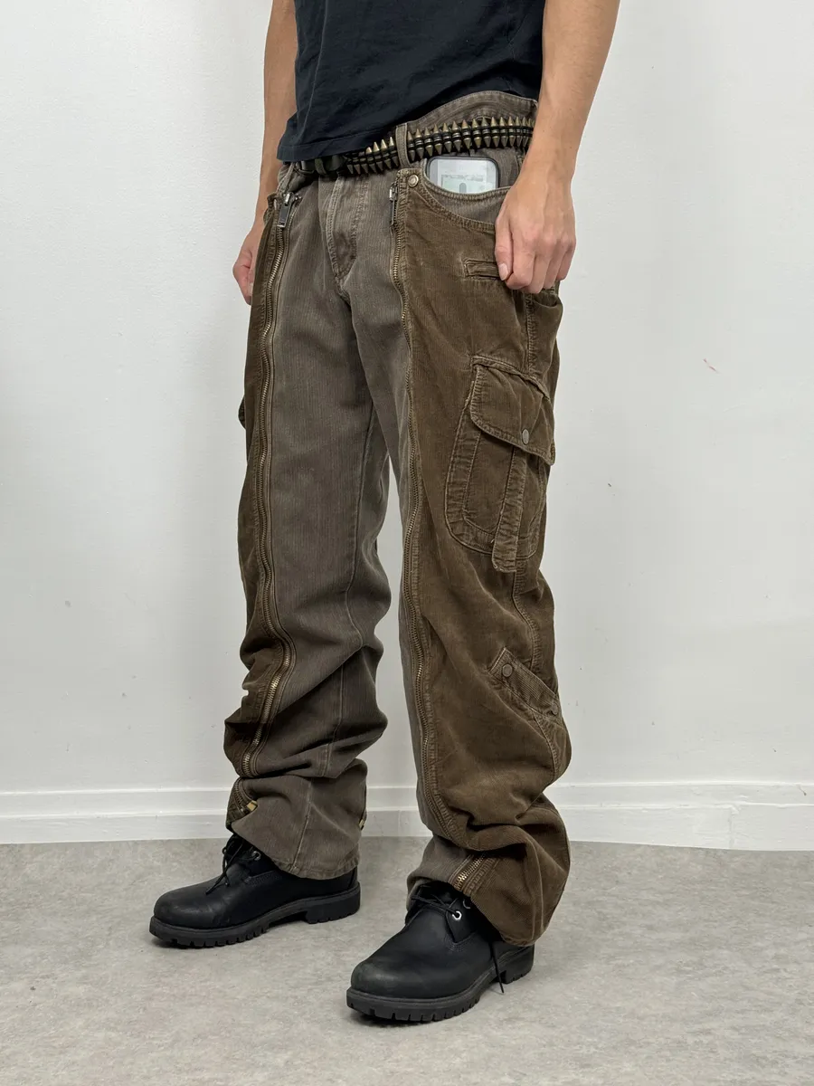 AW2004 Dolce & Gabbana Detachable Velvet Aviator Cargo Brown Pants - Image 2