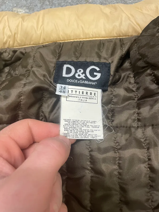 AW2004 Dolce & Gabbana Utility Beige Army Puffer Jacket - Image 10