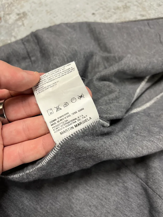 AW2004 Maison Martin Margiela Grey Zip-up Sweater - Image 11