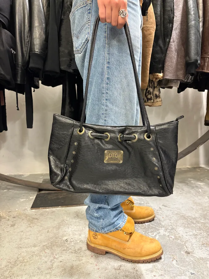 AW2005 Dolce & Gabbana Black Leather Handle Bag - Image 2