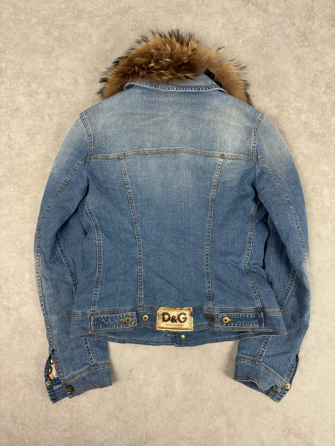 AW2005 Dolce & Gabbana Blue Denim Distressed Fur-Collar Jacket - Image 5
