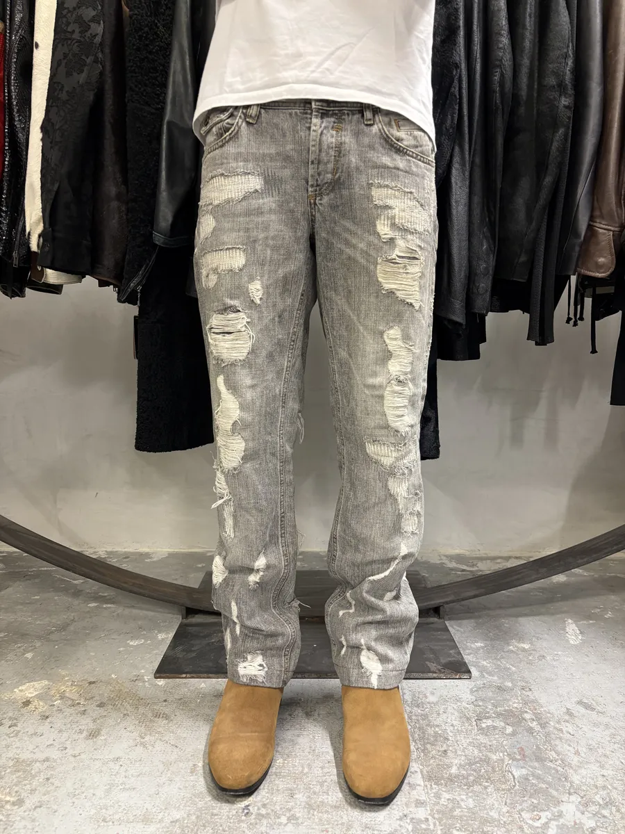 AW2005 Dolce & Gabbana Distressed Grey Denim Jeans - Image 3