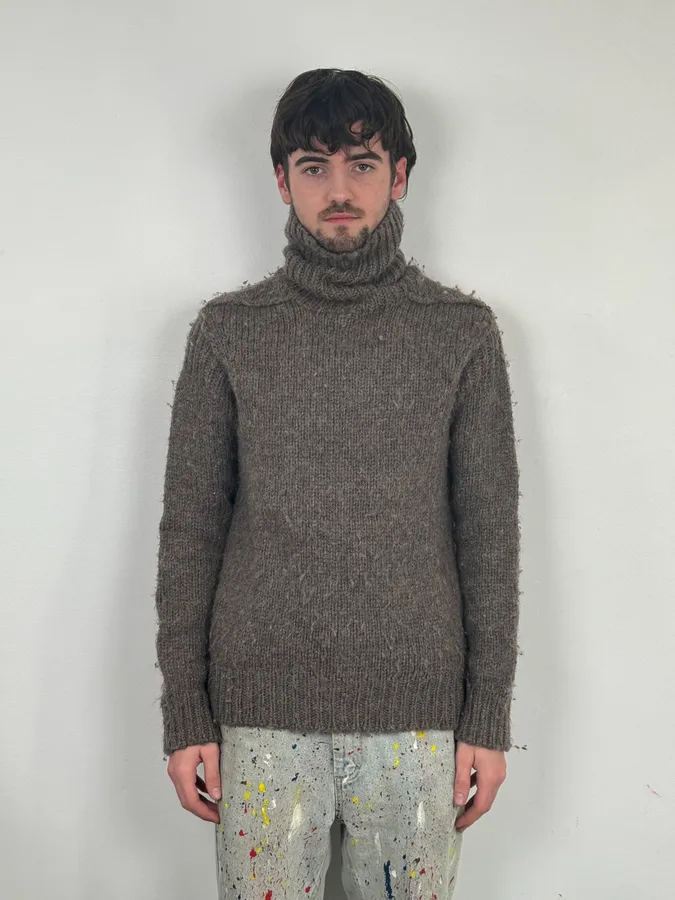 AW2005 Dolce & Gabbana Grey Wool Turtleneck Sweater - Image 2