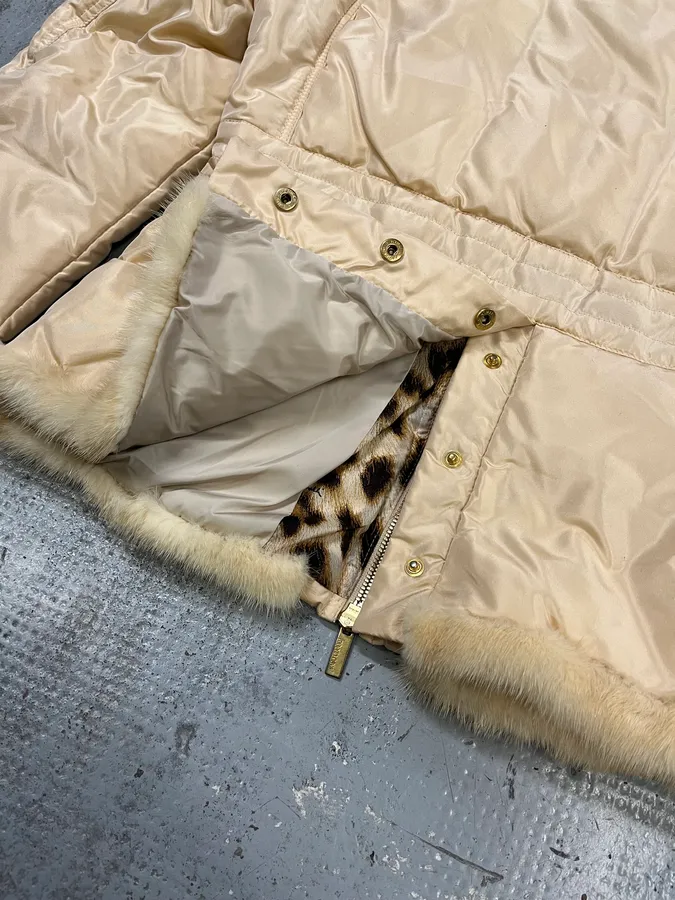 AW2005 Roberto Cavalli Fur Collar White Creamy Puffer Jacket - Image 11