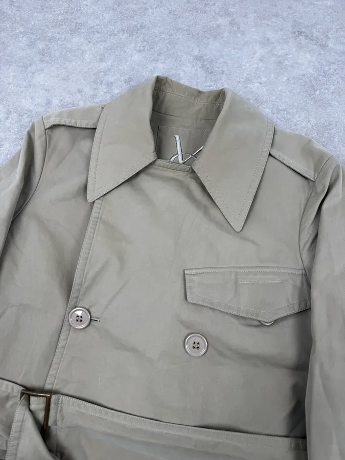 AW2005 Yves Saint Laurent Beige Belted Trench Coat - Image 6