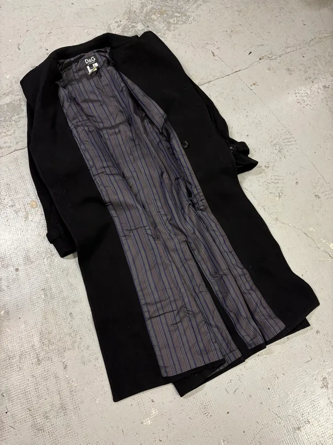AW2006 Dolce & Gabbana Black Long Classy Trench Coat - Image 7