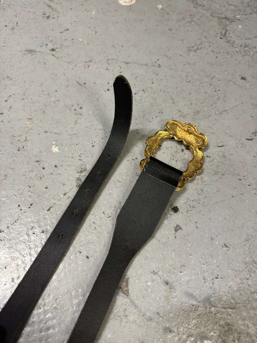 AW2006 Dolce & Gabbana Royal Buckle Black Leather Belt - Image 3