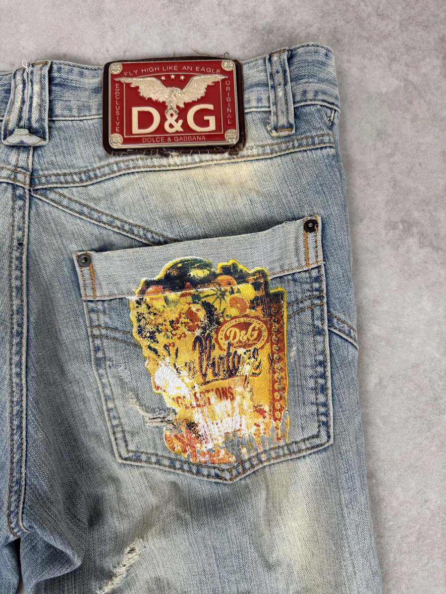 AW2006 Dolce & Gabbana Yellow Printed Blue Distressed Denim Jeans - Image 9