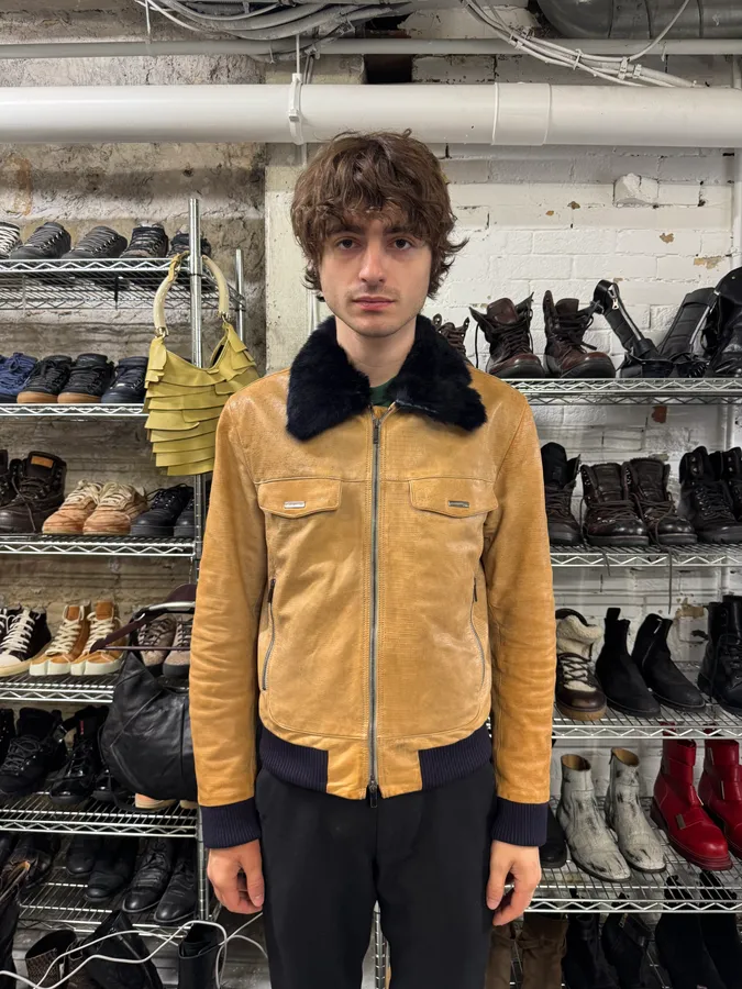 AW2006 Emporio Armani Camel Yellow Fur Collar Leather Jacket - Image 2