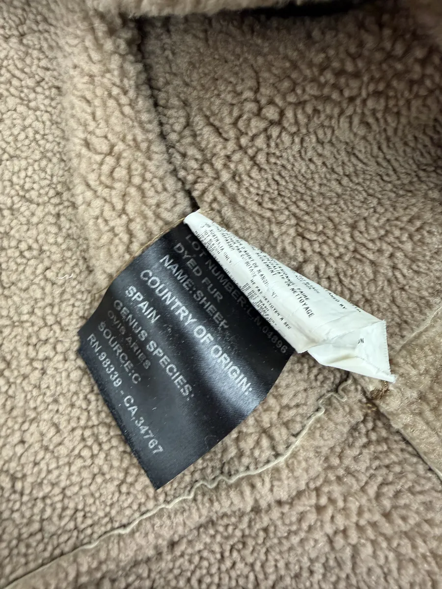 AW2006 Prada Beige Shealing Double Breasted Leather Coat - Image 12
