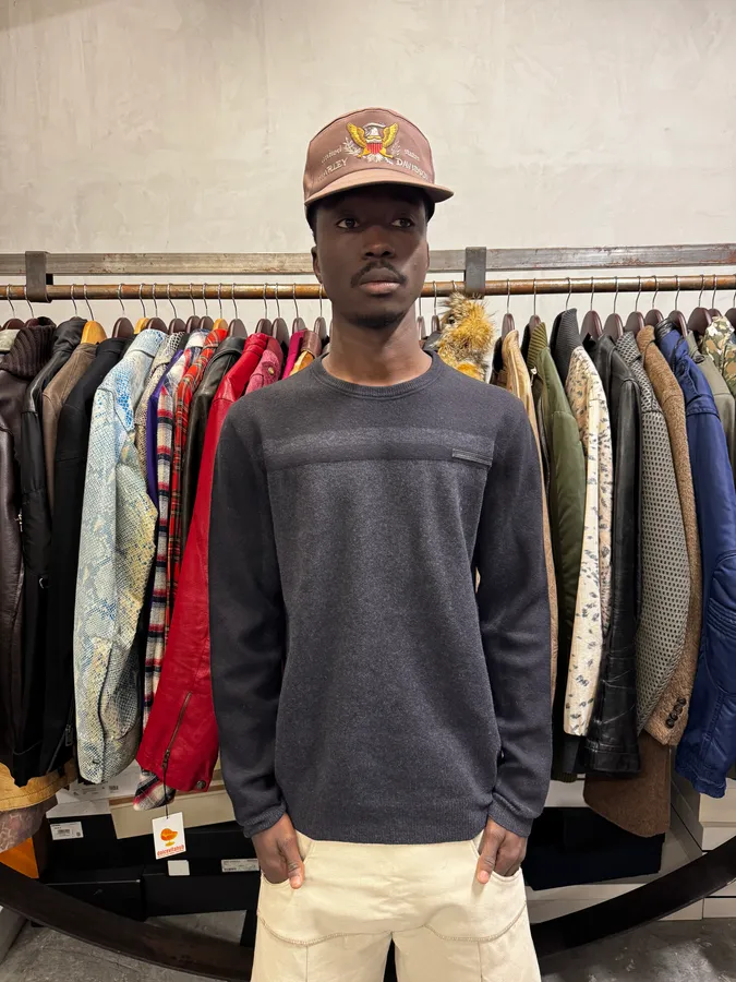 AW2006 Prada Grey & Black Wool Sweater - Image 2