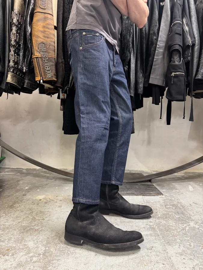 AW2006 Prada Large Cozy Brut Denim Short Jeans - Image 3