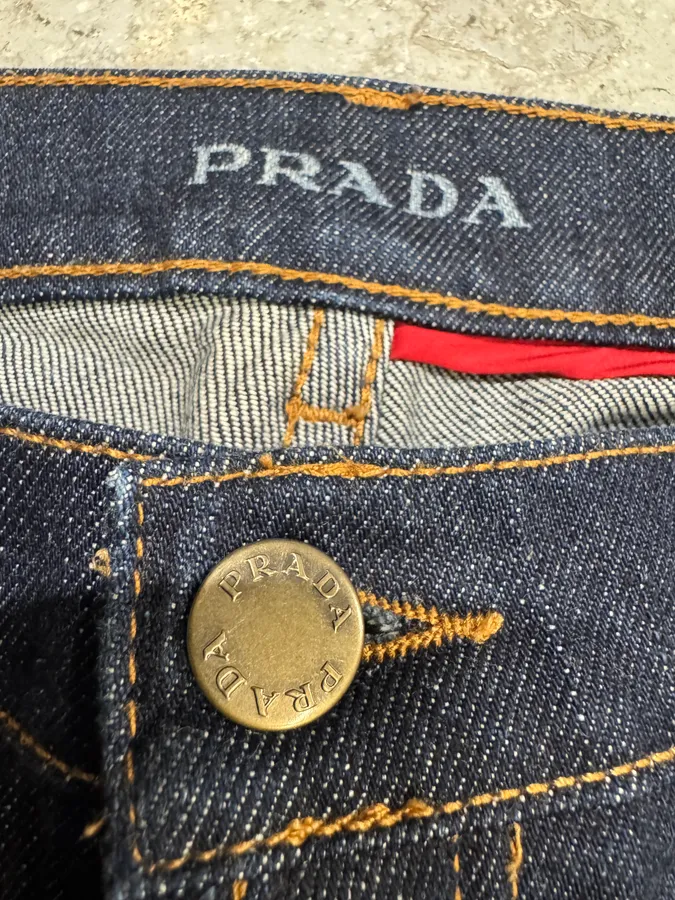 AW2006 Prada Large Cozy Brut Denim Short Jeans - Image 8