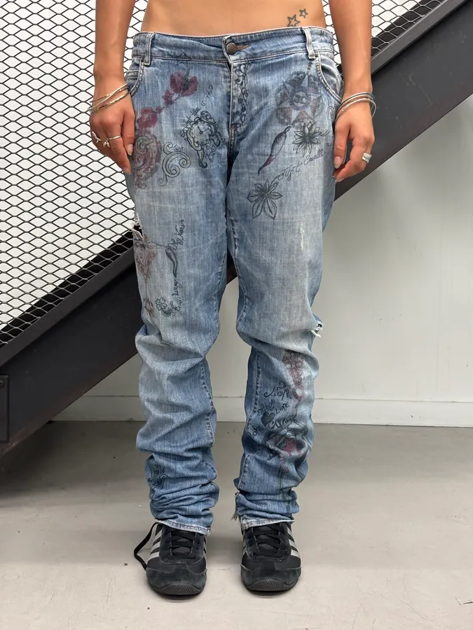AW2007 Cavalli Blue Denim Painted Abstract Jeans - Image 3