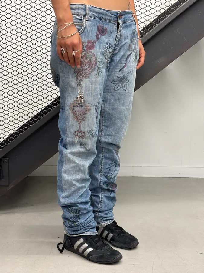 AW2007 Cavalli Blue Denim Painted Abstract Jeans - Image 4