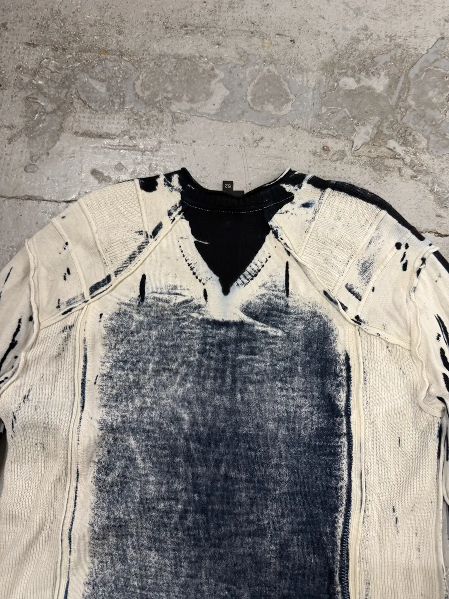 AW2007 Cavalli Navy & White V Neck Irregular Sweater - Image 4