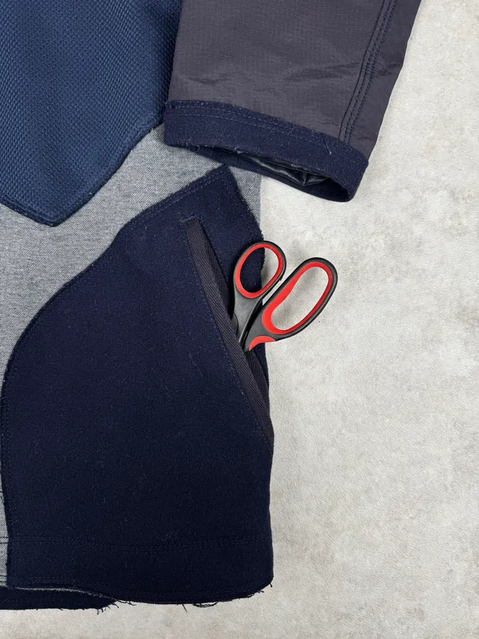 AW2007 Marithé + François Girbaud Navy Technical Padded Bomber Jacket - Image 10