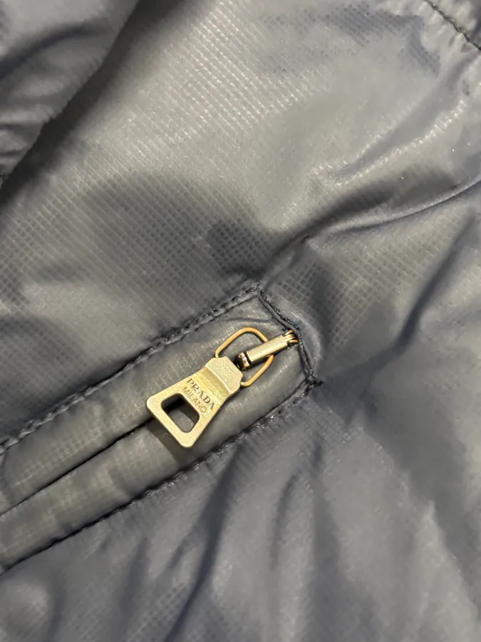 AW2007 Prada Navy Down Quilted Puffer Jacket - Image 10