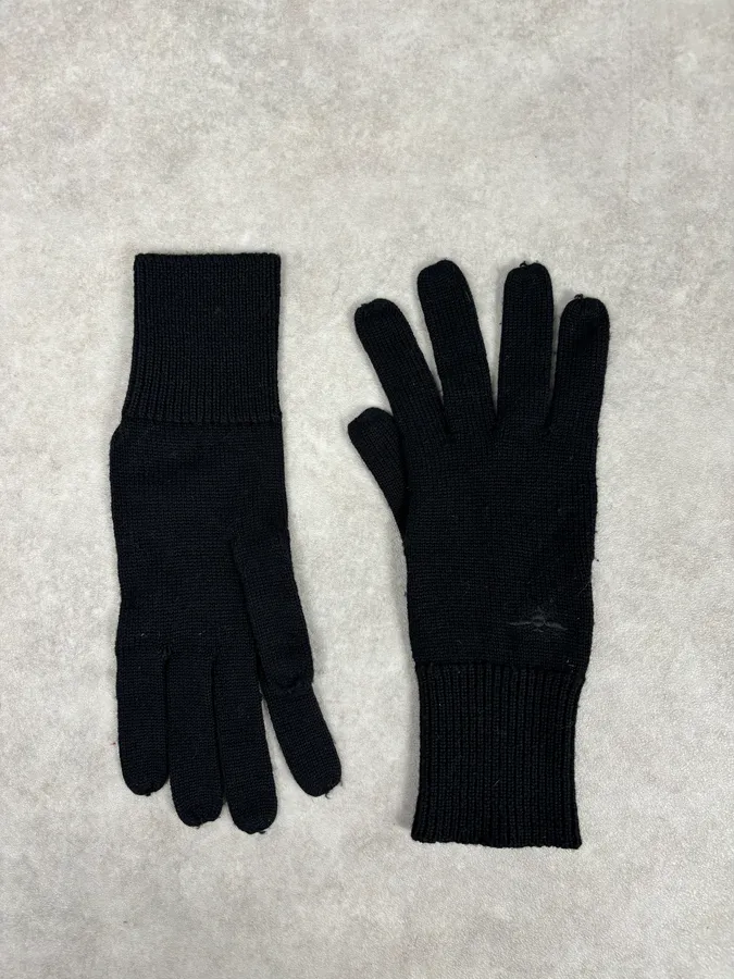 AW2008 Dior Black Premium Wool Gloves - Image 4