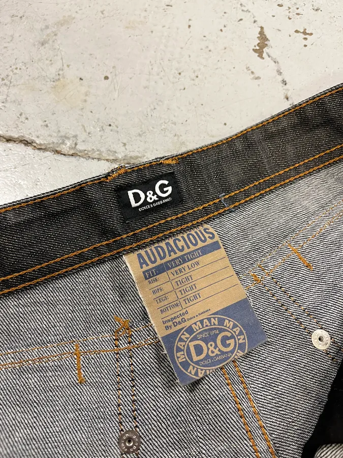 AW2008 Dolce & Gabbana Dark Grey Audacious Denim Jeans - Image 12
