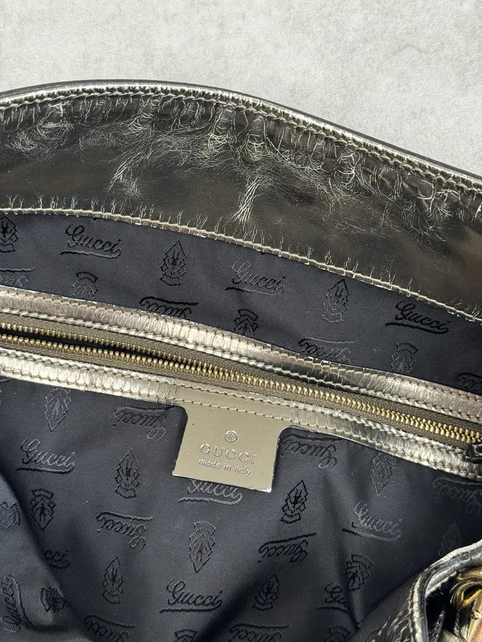 AW2008 Gucci Black & Silver Bamboo Painted Indy Handle Bag by Frida Giannini - Image 11