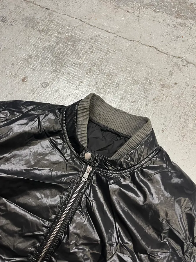 AW2008 Gucci Signature Black Bomber Jacket by Frida Giannini - Image 5