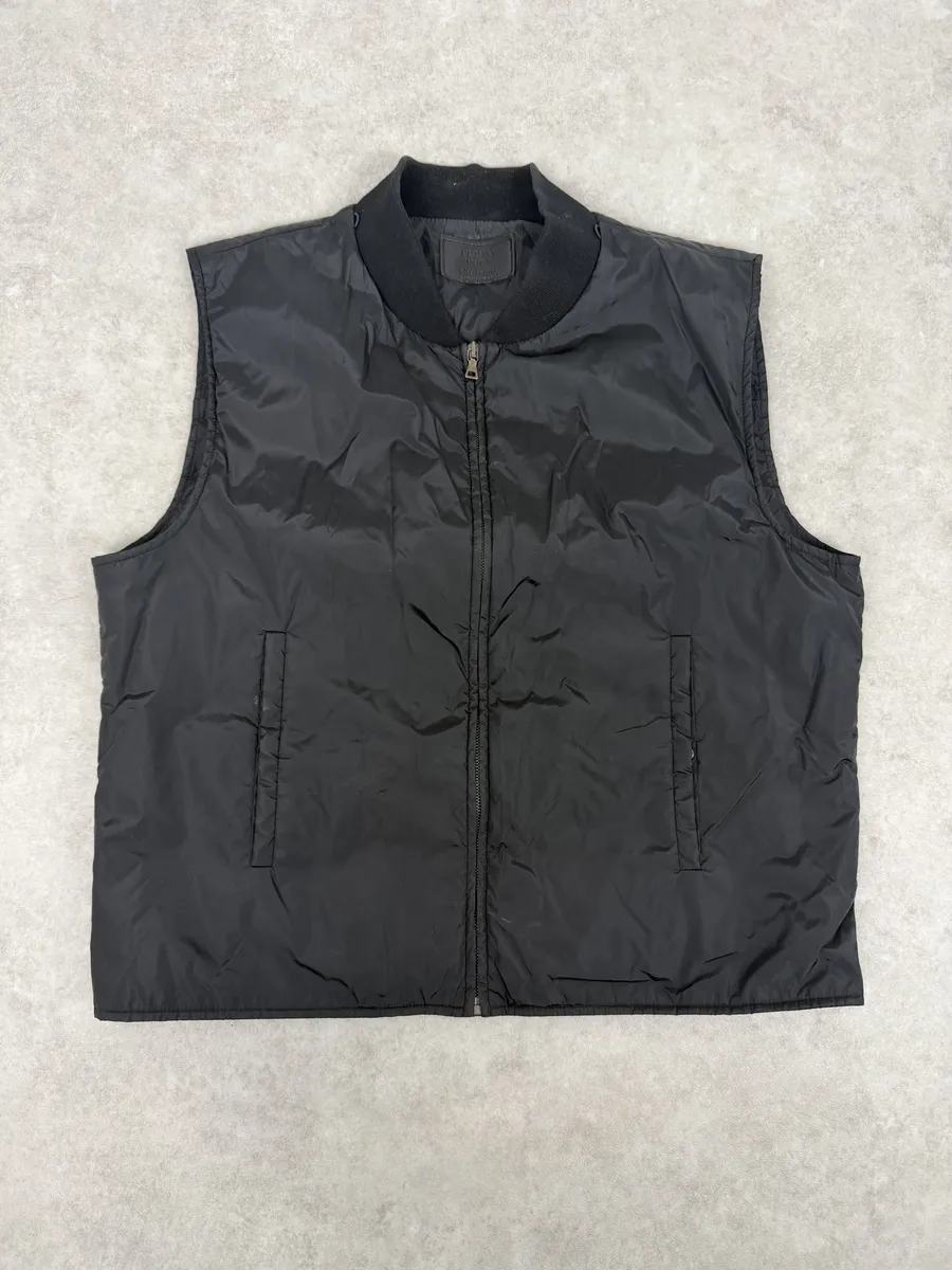 AW2008 Prada Black Nylon Light Vest Jacket - Image 3