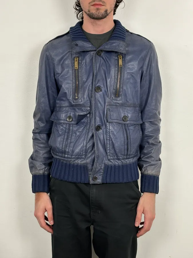 AW2009 Gucci Blue Faded Madonna Buttoned Leather Jacket - Image 2