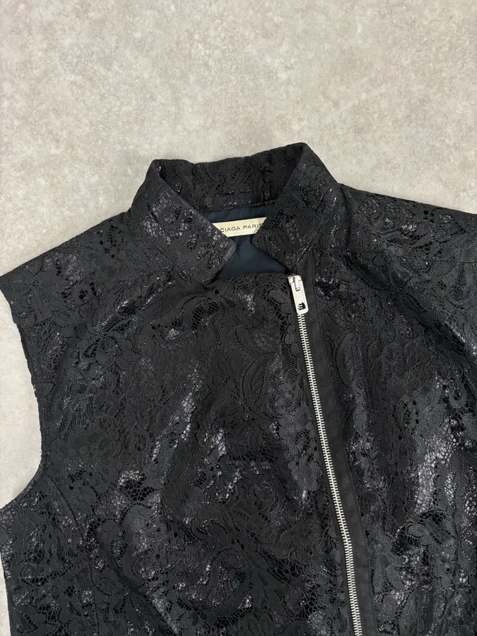 AW2010 Balenciaga Black Embroidered Vest - Image 4