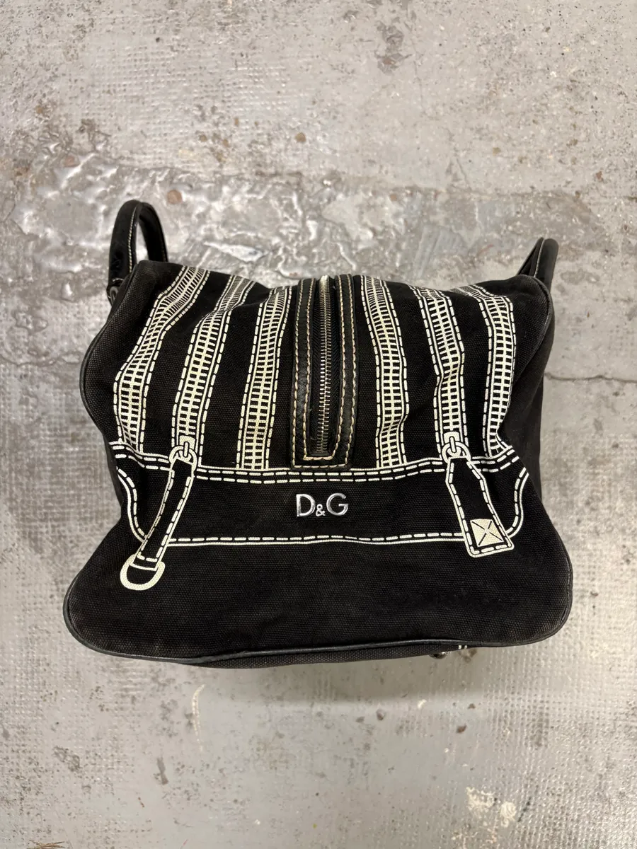 AW2010 Dolce & Gabbana Black Canvas Trompe Loeil Zip Lily Bag - Image 5
